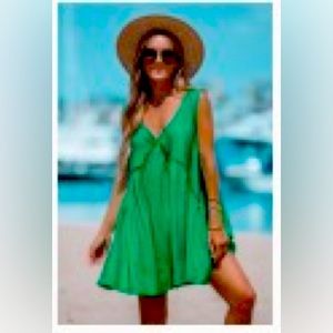 Cupshe emerald green , true medium empire waist dress